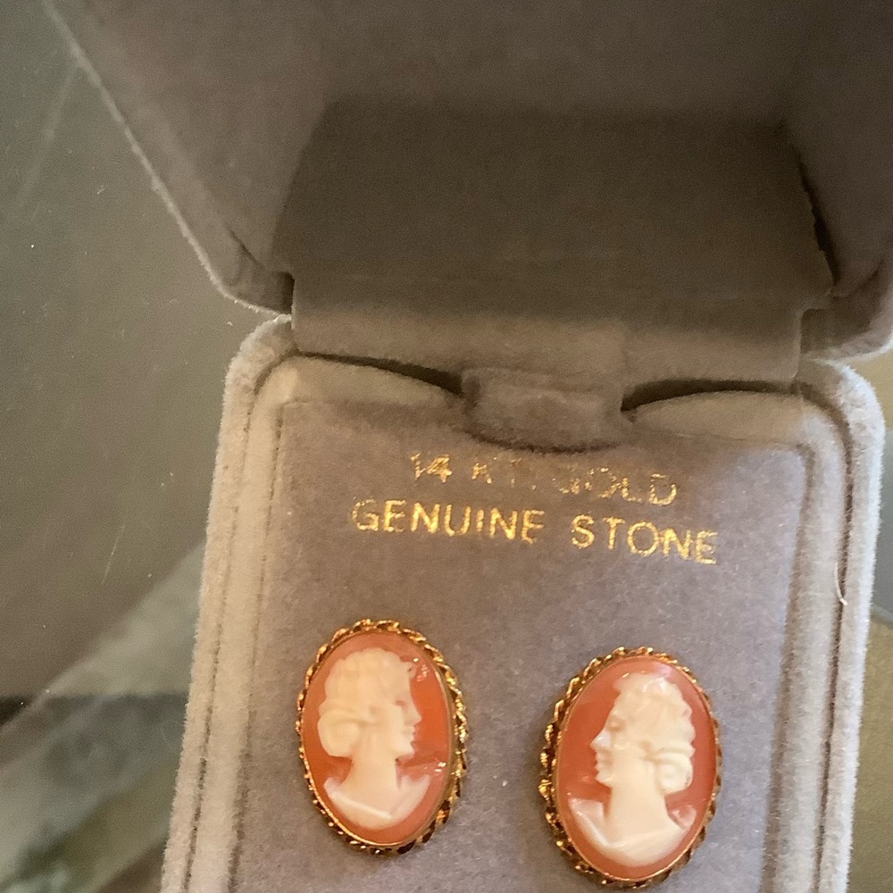 14K Gold & Pink Coral Authentic Cameo Earrings in original box